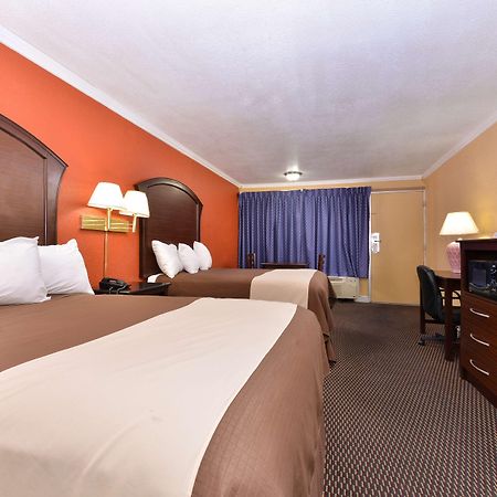 Americas Best Value Inn Schulenburg Extérieur photo