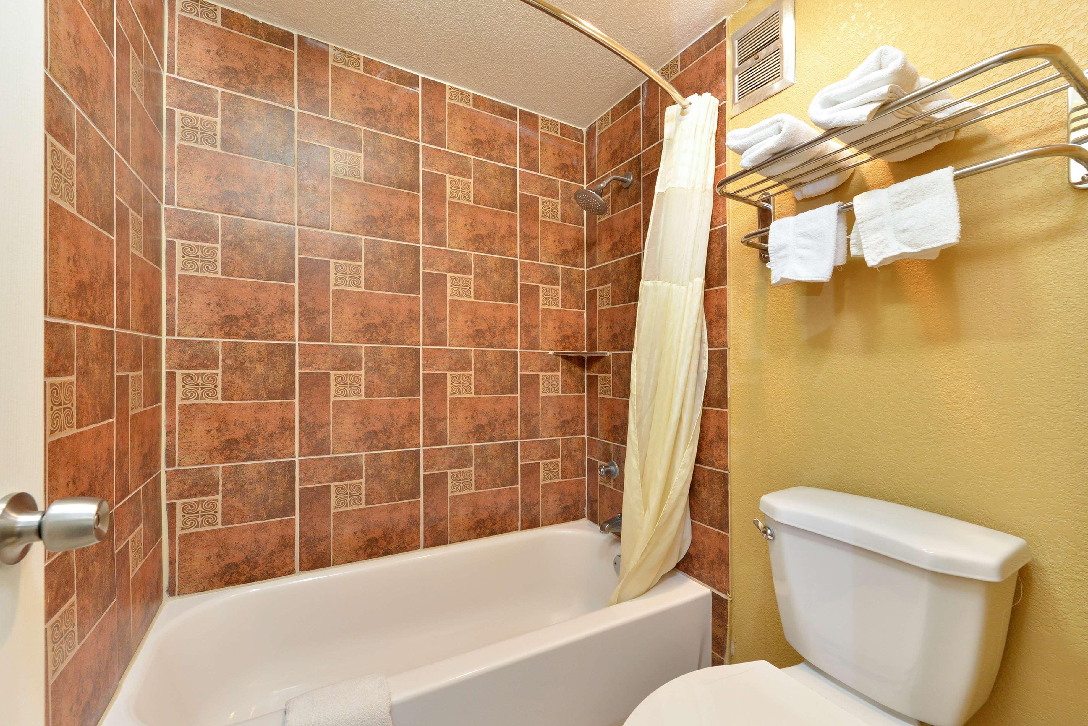 Americas Best Value Inn Schulenburg Extérieur photo