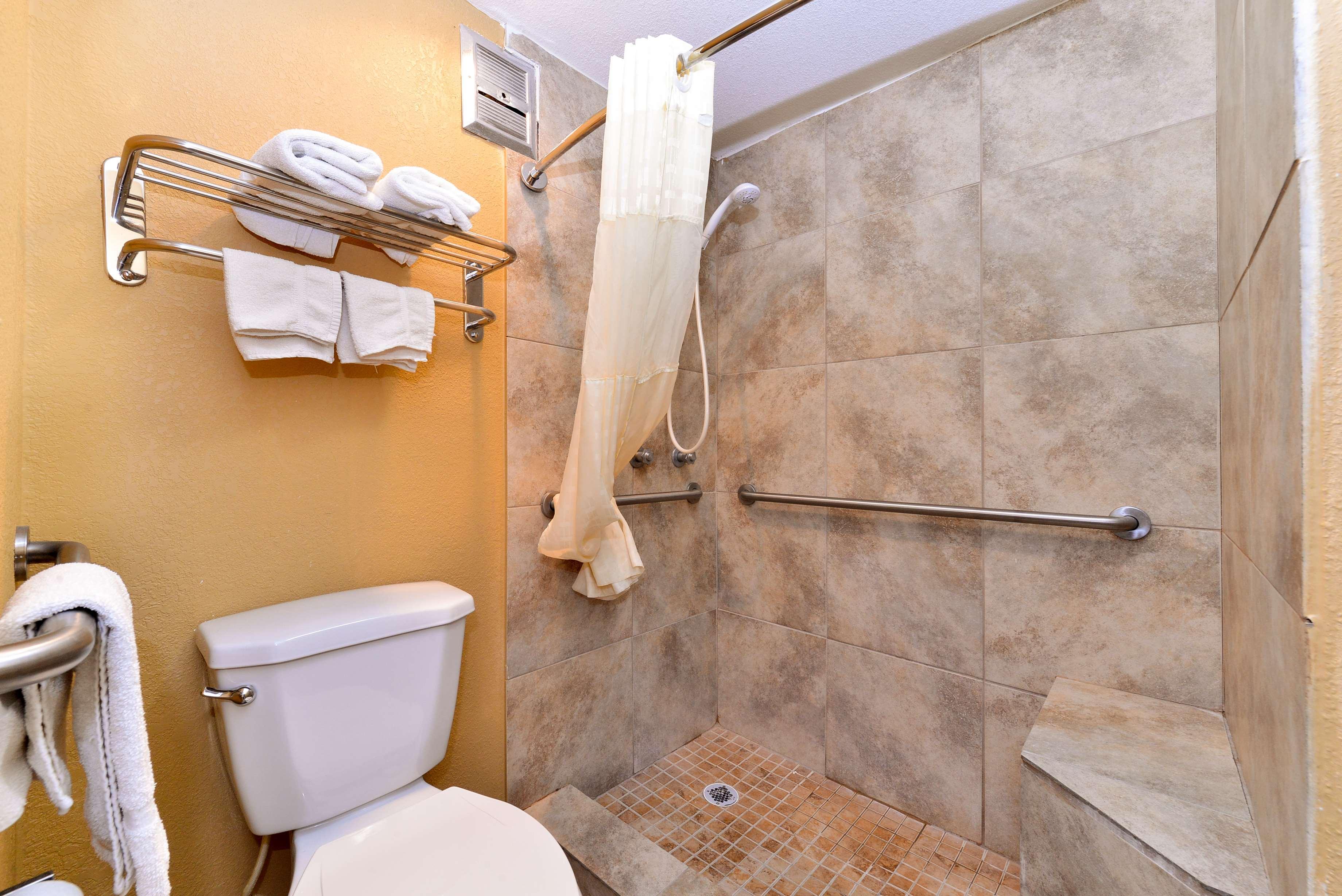 Americas Best Value Inn Schulenburg Extérieur photo